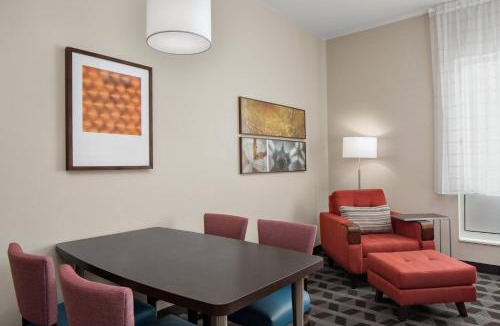 Loveland Hotel | TownePlace Suites by Marriott Loveland Fort Collins