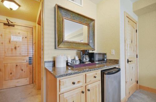 Park City Cabin | Silverado Lodge, Park City - Canyons Village by Vail Resorts