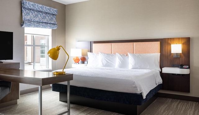 Hampton Inn & Suites Logan