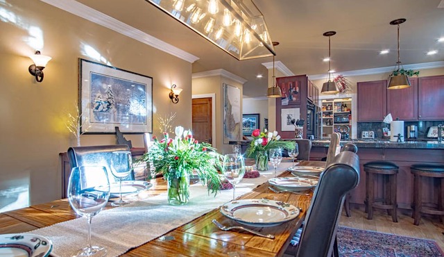 Cozy Ketchum Retreat - Pet Friendly!