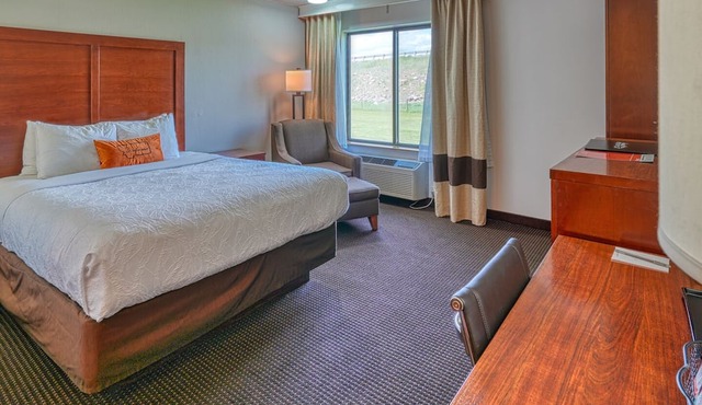 Yellowstone River Inn & Suites