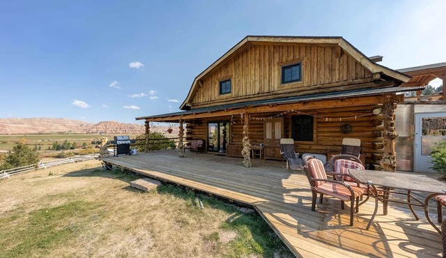 Wind River Chalet; East Yellowstone; 5 Bedroom, 3 Bathroom Home in Dubois