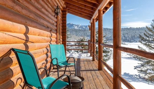 A Frame of Mind - Relax, Explore & Stay Together