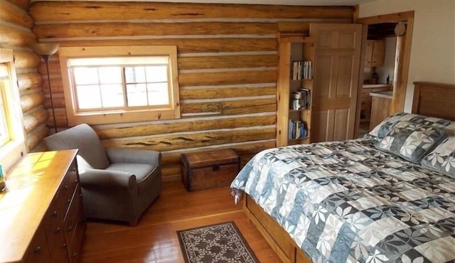 South Plateau Cabins - A Unique and Beautiful Log Home