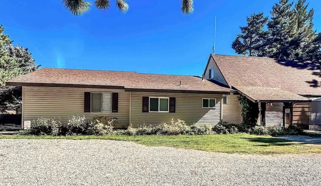 Spacious Family Vacation Rental in Swan Valley, Idaho near Jackson Hole