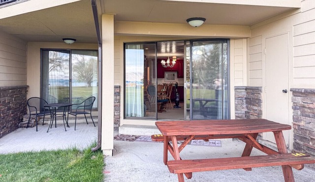 `The Alice` in Ideal Beach Resort in Garden City