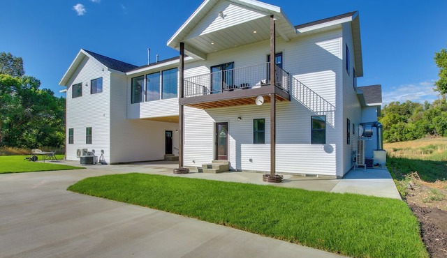 Preston Summer Getaway: ‘Sugar Creek Apartment’
