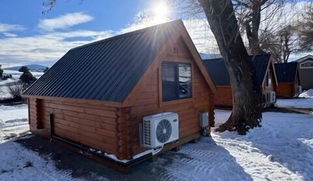 River Glamping Cabin (River Access)