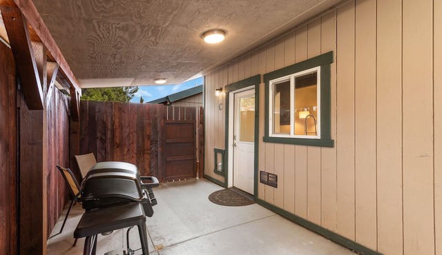 Discover The Yellowstone Hideaway Unit C, a cozy 2-bed retreat just 1 minute from Yellowstone!