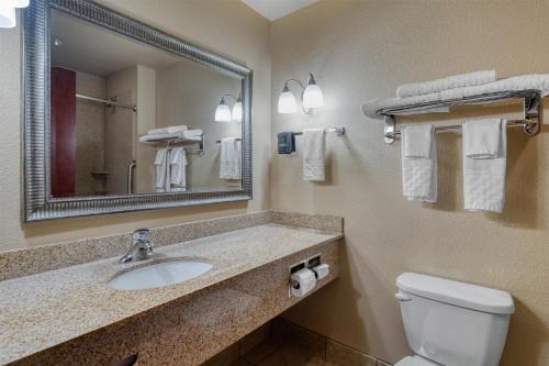 Best Western Shelby Inn & Suites