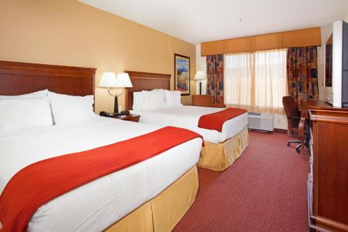 Holiday Inn Express Hotel & Suites Tooele by IHG